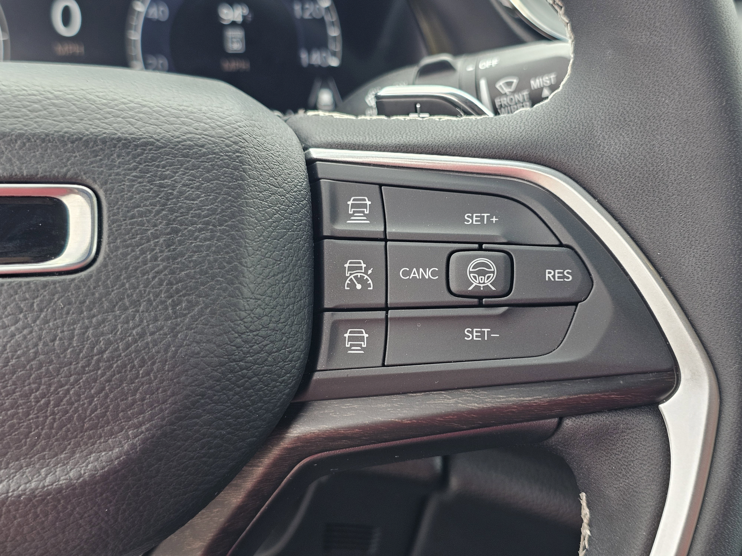 New 2026 Jeep Grand Cherokee Limited RWD image 22