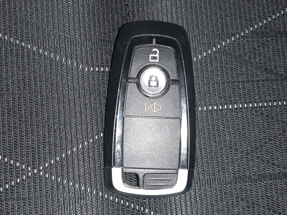 Used 2020 Ford EcoSport SE w/ SE Convenience Package FWD image 32