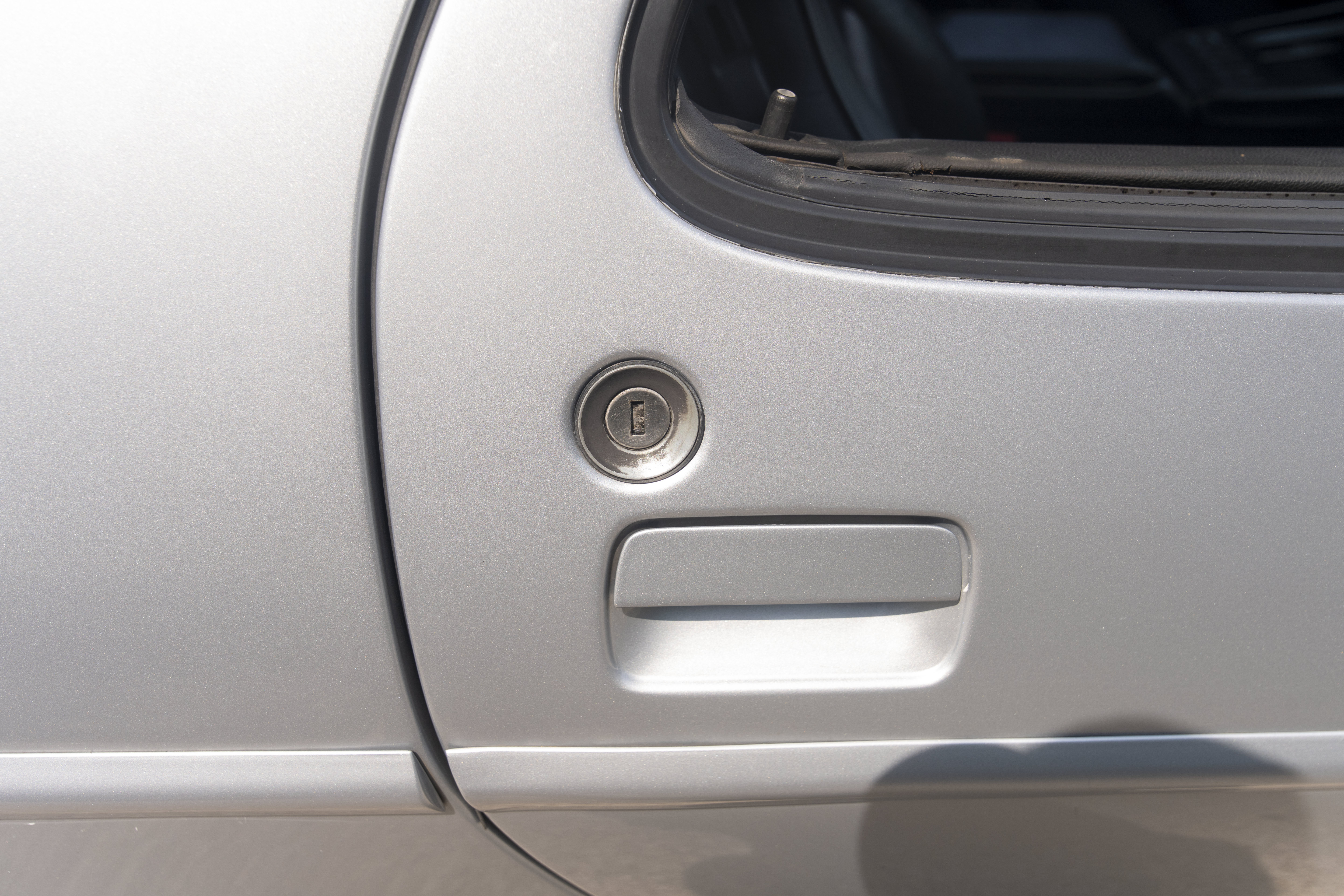 Used 1991 Porsche 928 S4 RWD image 18