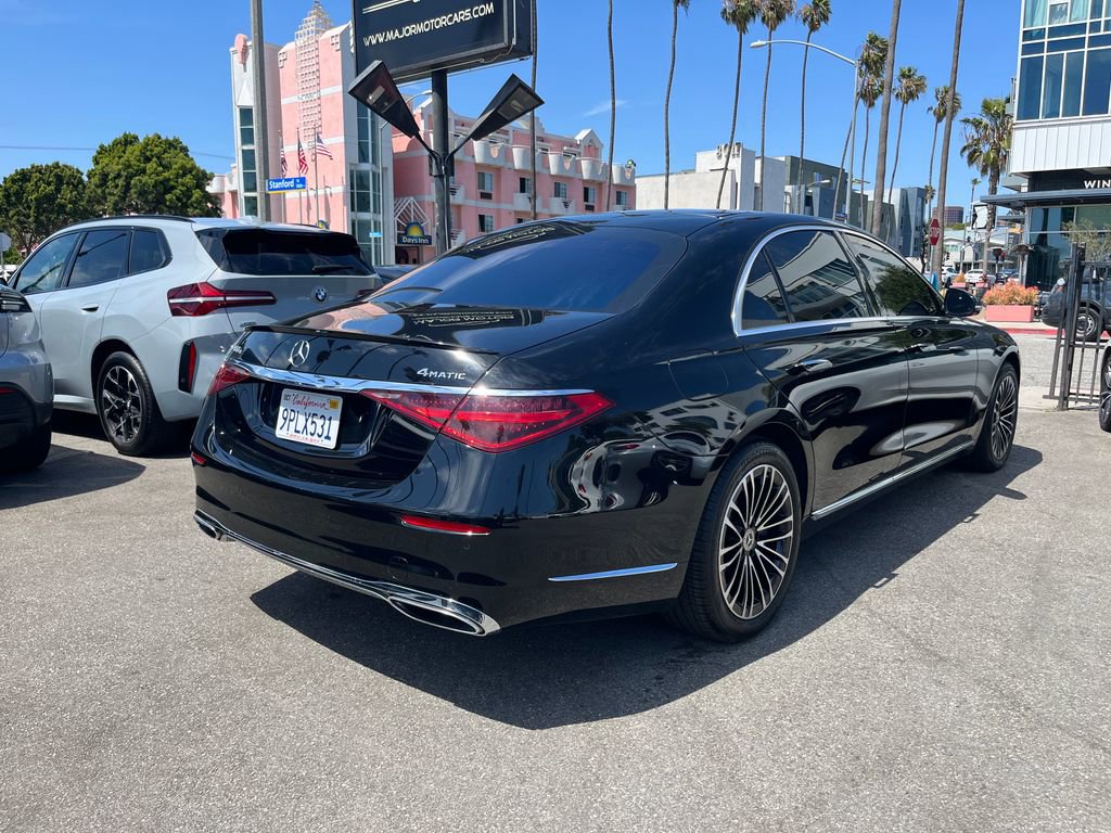 Used 2024 Mercedes-Benz S 580e 4MATIC Sedan image 7