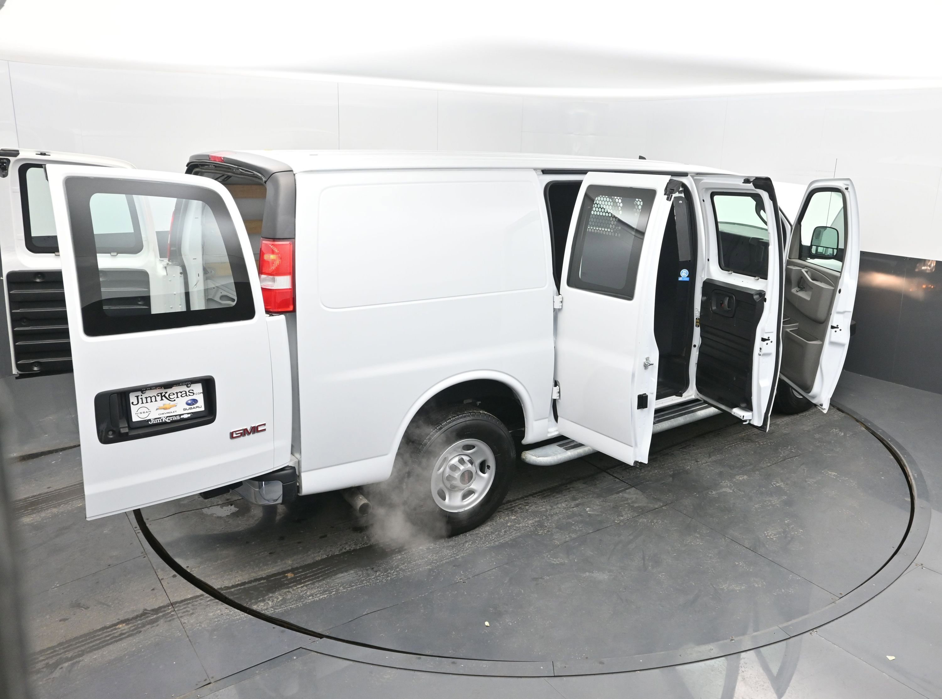 Used 2024 GMC Savana 2500 w/ Driver Convenience Package image 44