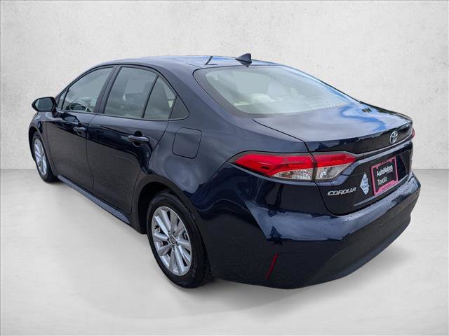 Used 2024 Toyota Corolla LE w/ LE Convenience Package FWD image 8