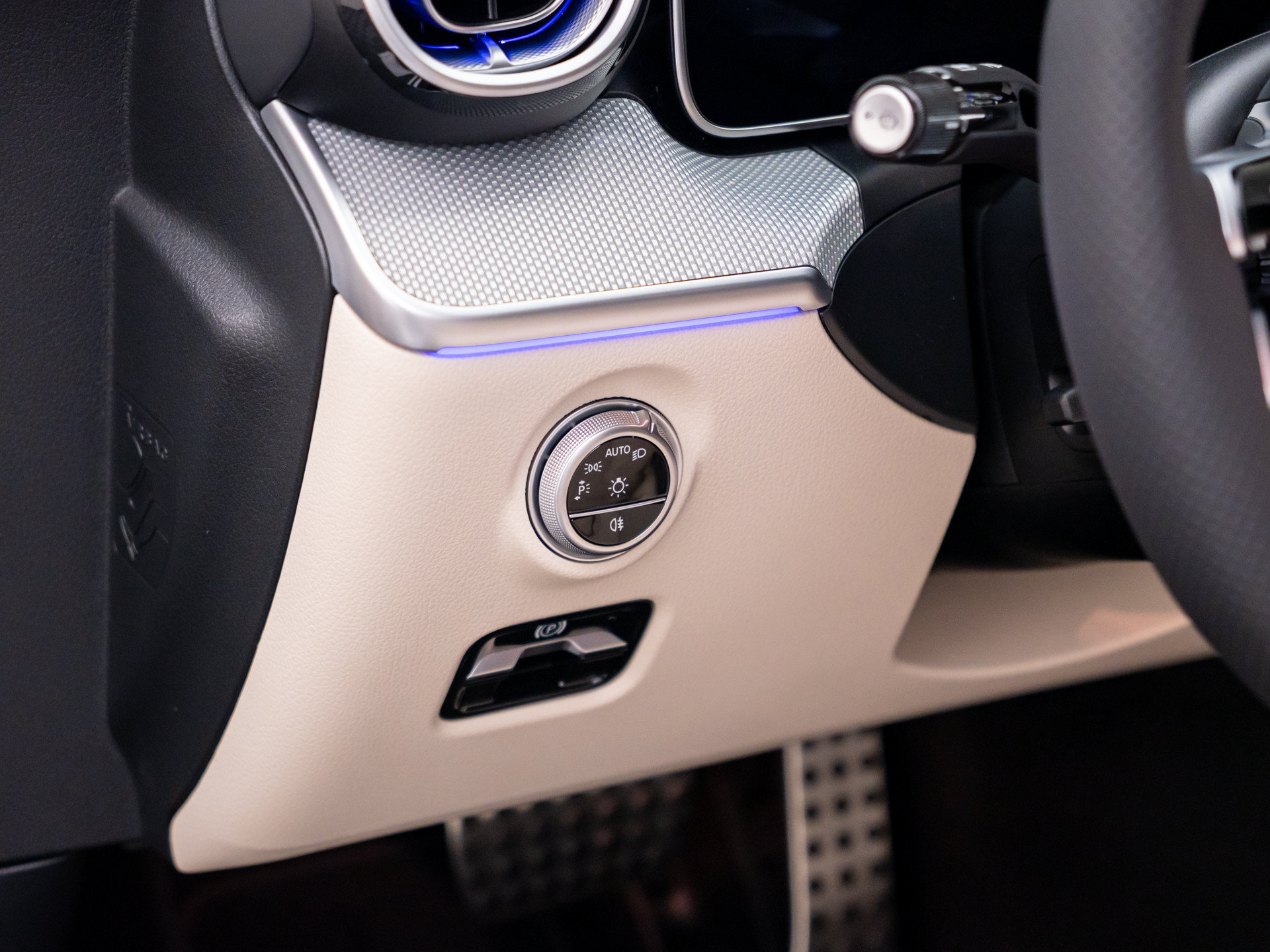 New 2027 Mercedes-Benz CLE 300 4MATIC Cabriolet image 19