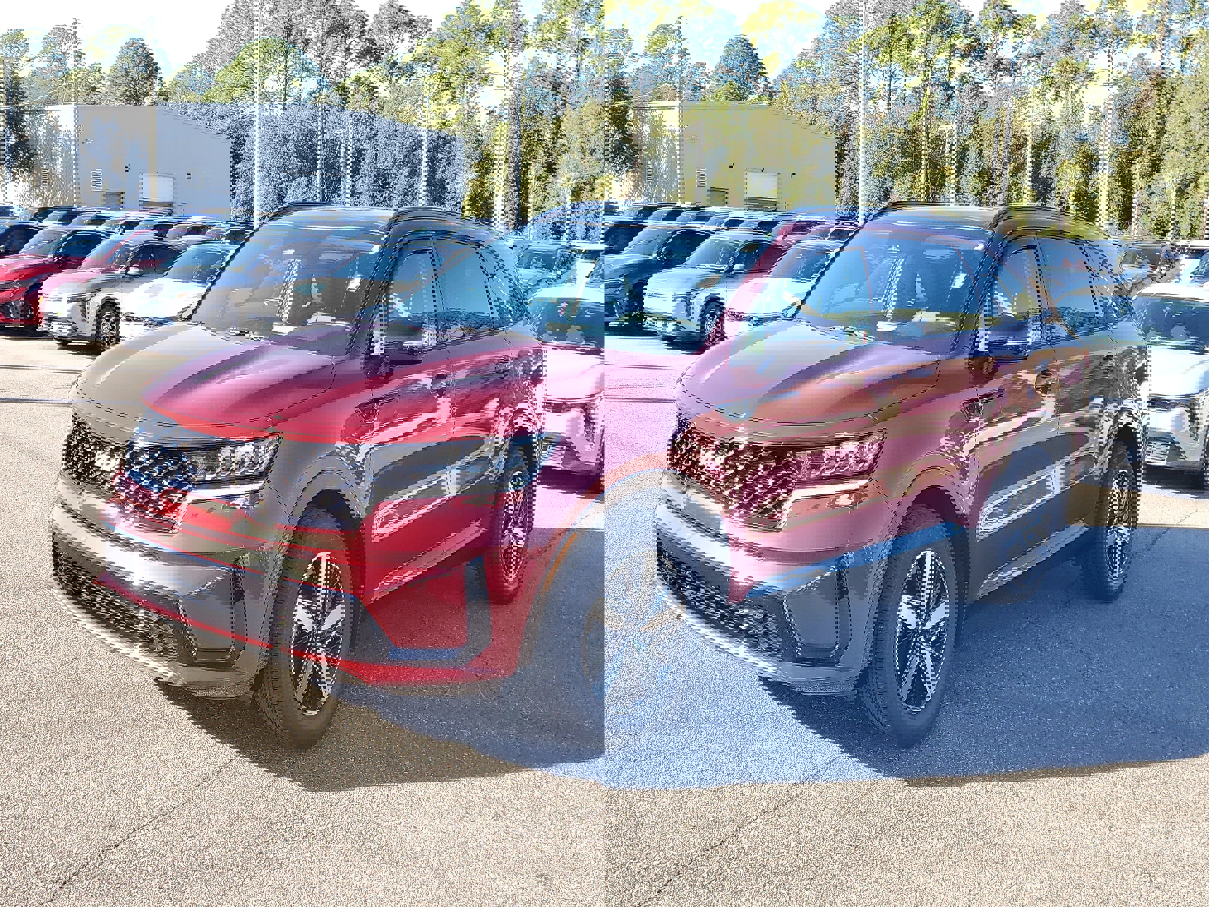 Certified 2023 Kia Sorento S w/ Panoramic Sunroof Package image 3