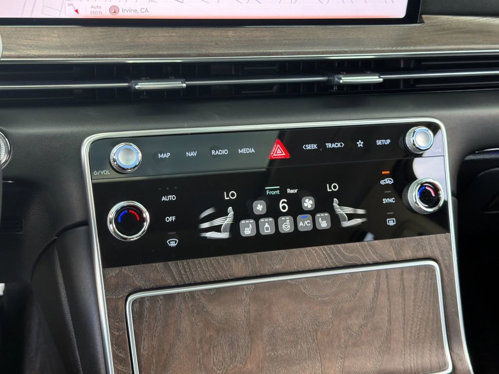 Used 2025 Genesis GV80 2.5T Select image 22