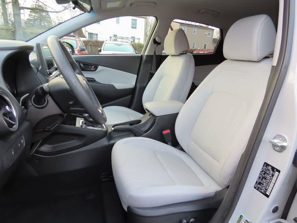 Used 2023 Hyundai Kona SEL AWD/4WD image 13
