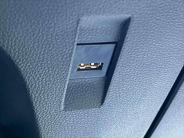 Certified 2022 Toyota Corolla LE image 31