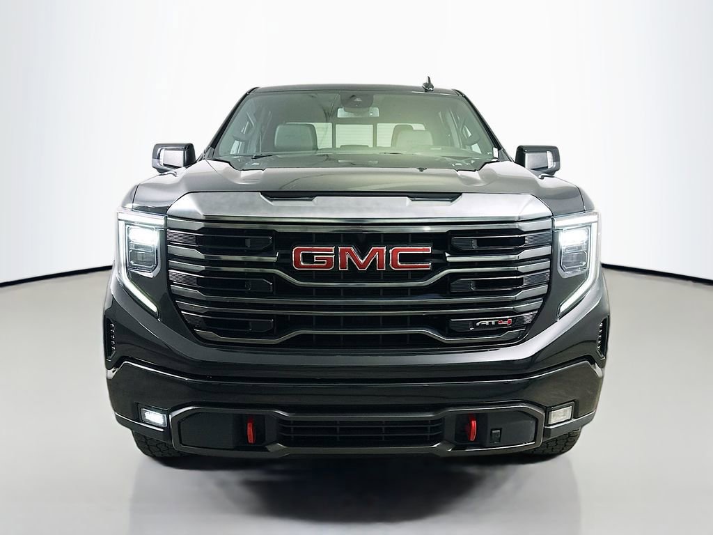Used 2022 GMC Sierra 1500 AT4 w/ AT4 Preferred Package image 2