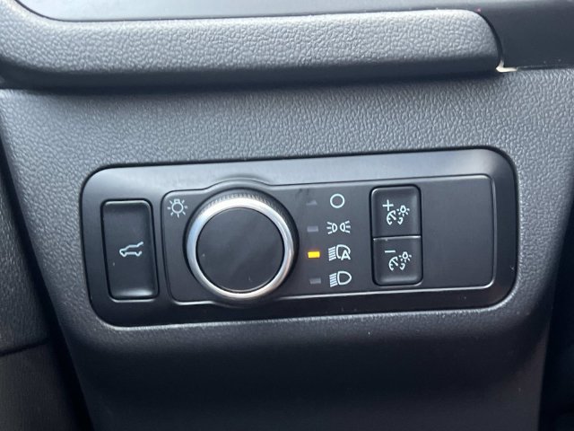 Used 2024 Ford Escape ST-Line w/ Tech Pack #1 AWD/4WD image 26