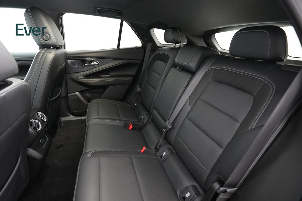 Used 2024 Chevrolet Blazer EV LT AWD/4WD image 24