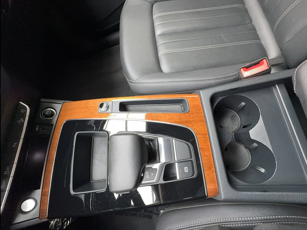 Used 2023 Audi Q5 2.0T Premium w/ Convenience Package AWD/4WD image 53
