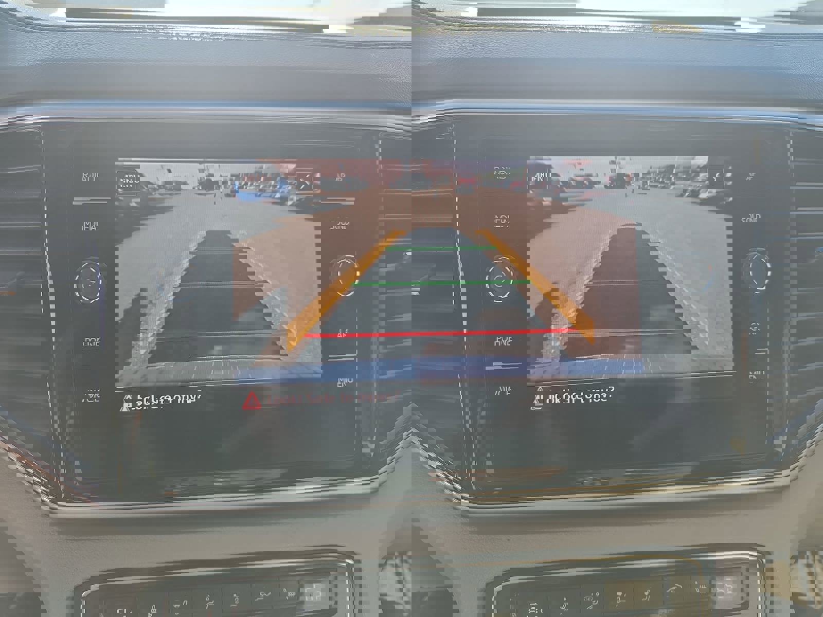 Used 2018 Volkswagen Atlas SEL w/ R-Line Package image 24