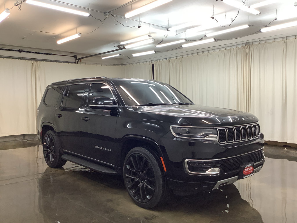 Used 2024 Jeep Wagoneer Series II AWD/4WD image 3