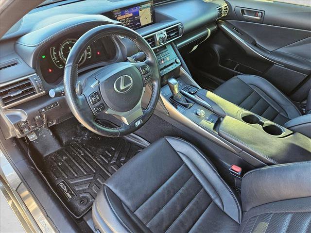 Used 2018 Lexus IS 300 image 9