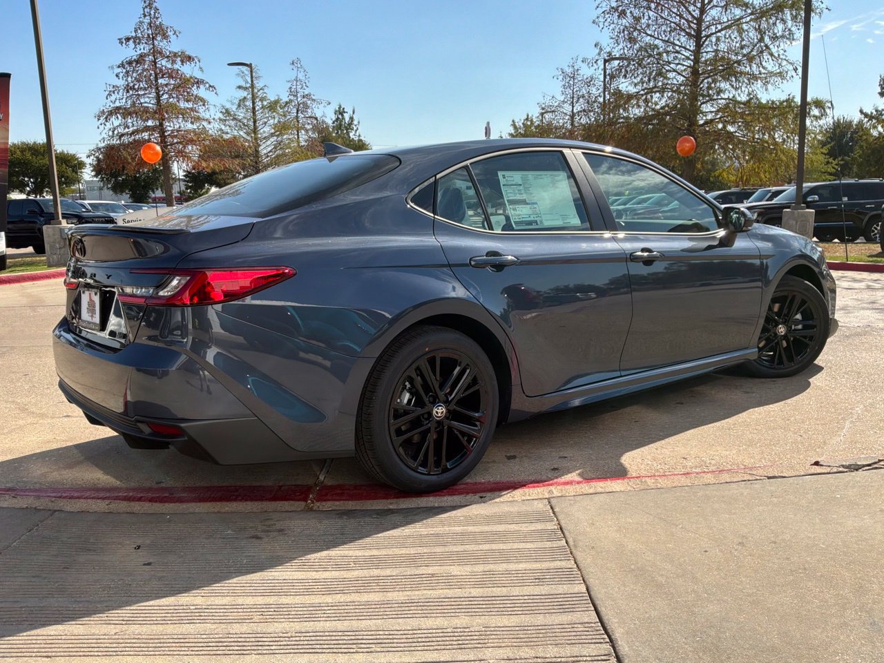 New 2026 Toyota Camry SE w/ Convenience Package FWD image 5
