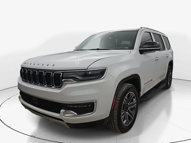 Used 2024 Jeep Wagoneer Series II w/ Flexible Seating Group RWD image 10