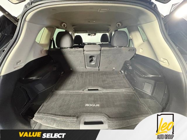 Used 2020 Nissan Rogue SV AWD/4WD image 10