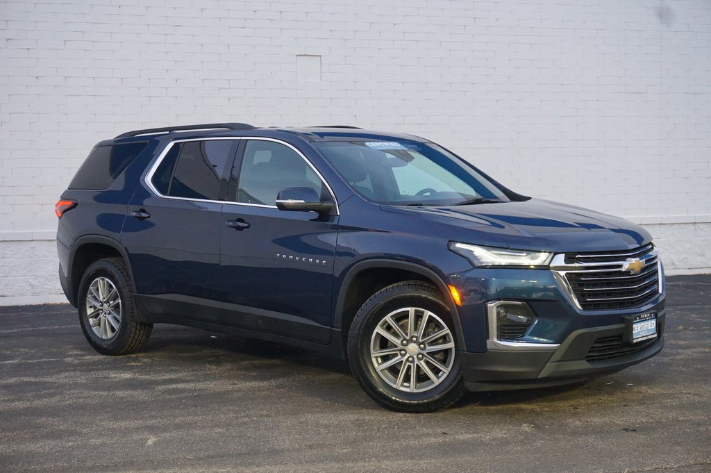Certified 2023 Chevrolet Traverse LT image 3
