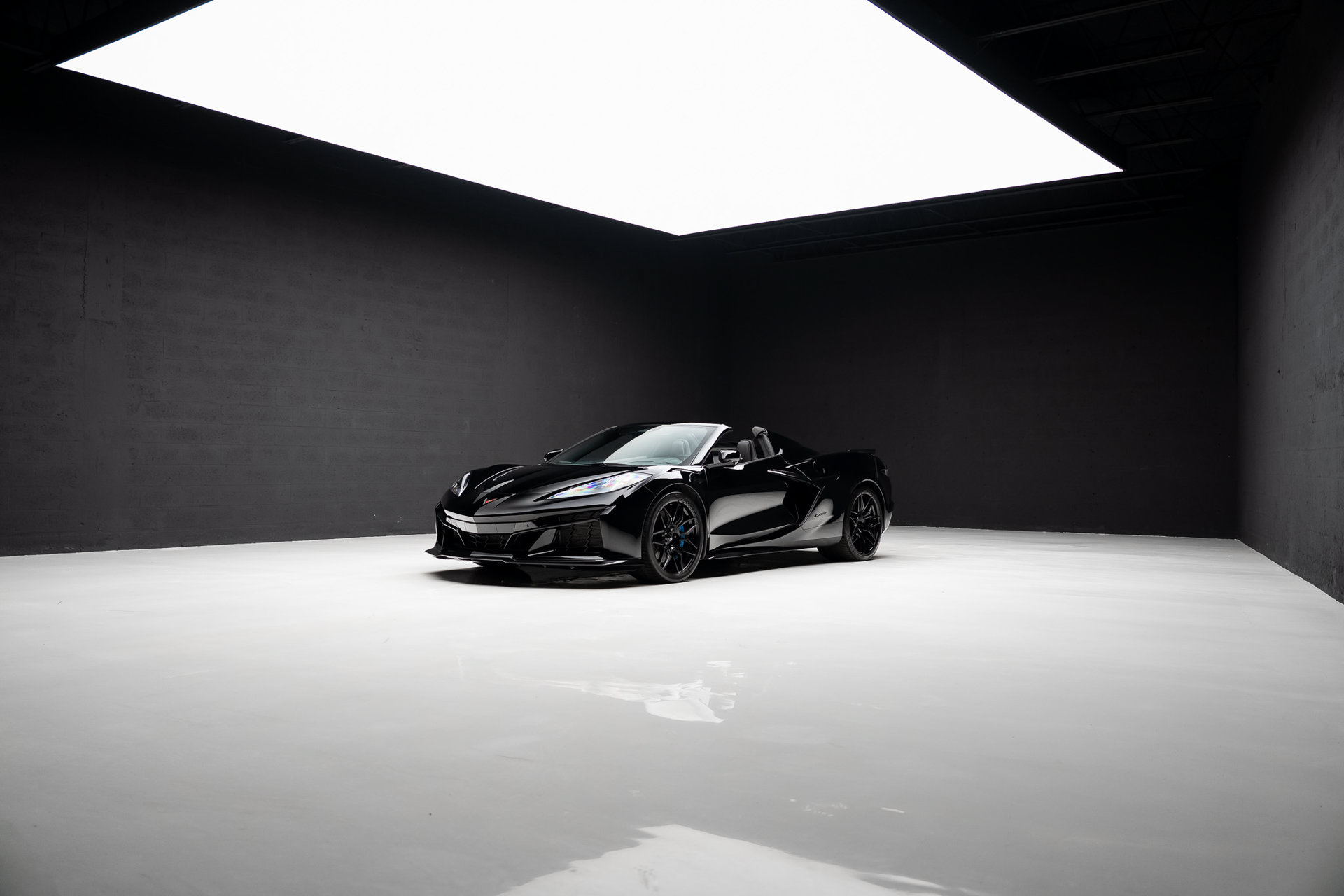 Used 2024 Chevrolet Corvette Z06 RWD image 75