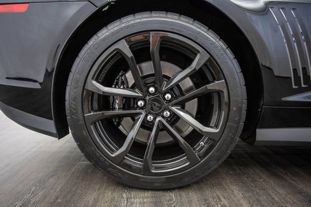 Used 2014 Chevrolet Camaro ZL1 RWD image 38