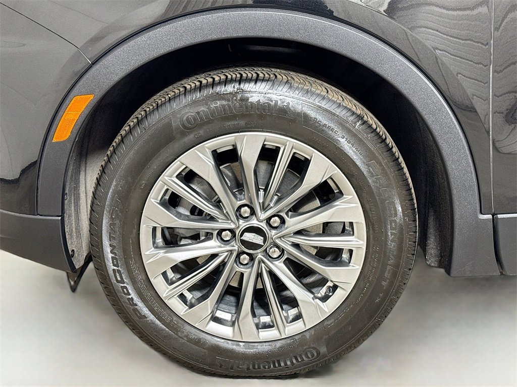 Certified 2025 Cadillac XT4 Premium Luxury image 29