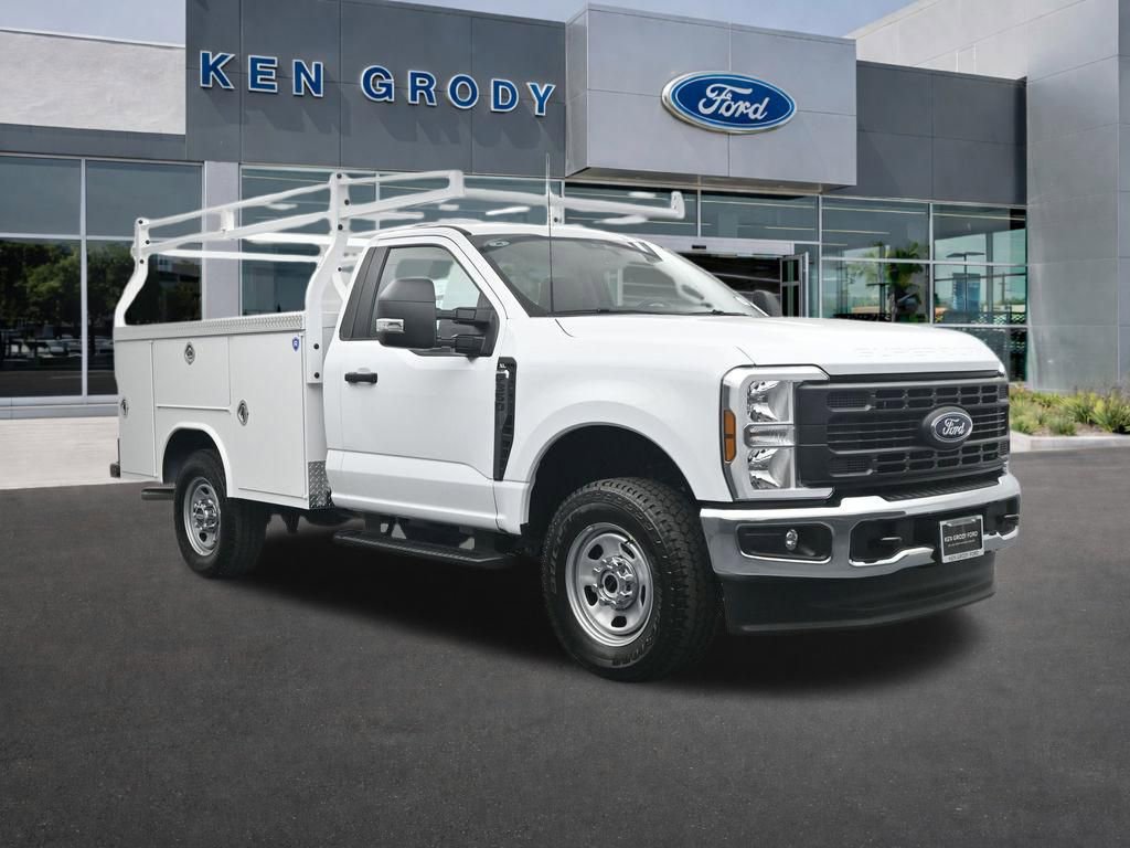 New 2026 Ford F350 XL w/ FX4 Off-Road Package image 1
