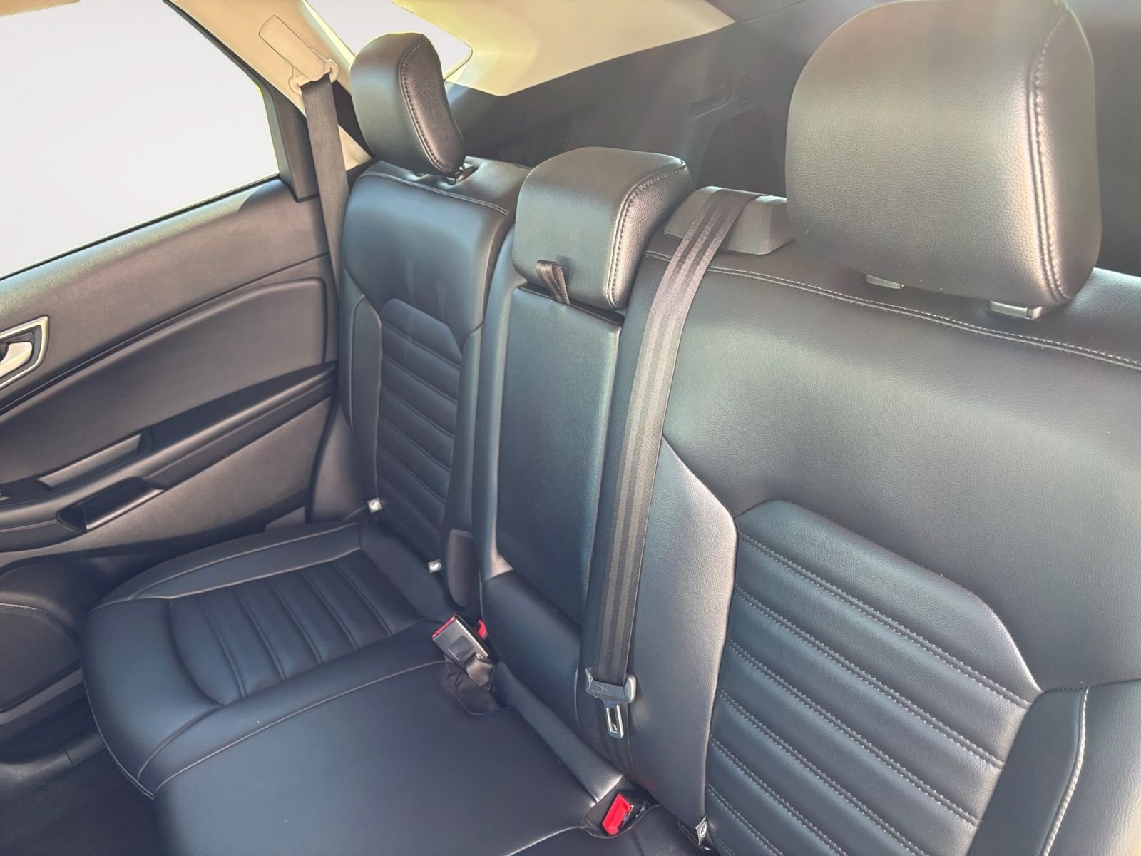 Used 2024 Ford Edge SEL AWD/4WD image 13