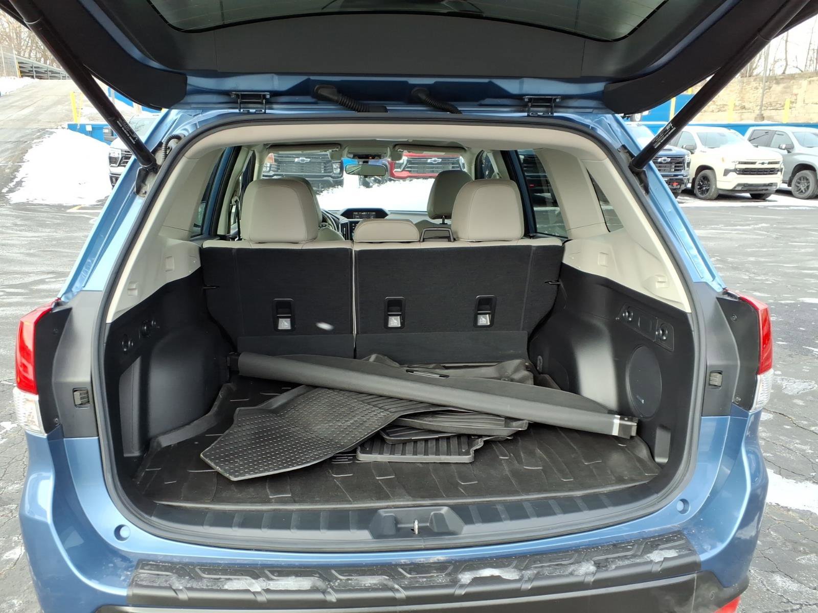 Used 2020 Subaru Forester Limited image 19