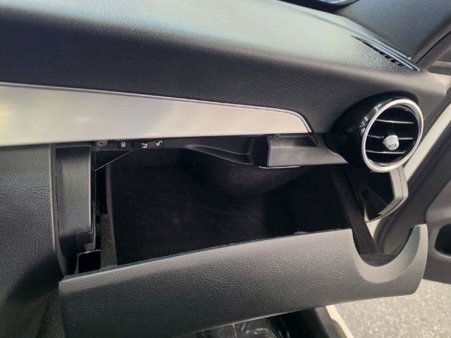 Used 2018 Mercedes-Benz C 300 4MATIC Sedan image 26