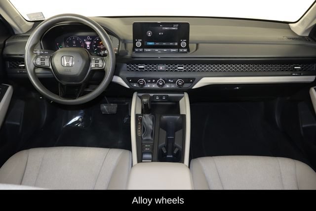 Used 2024 Honda Accord EX image 12