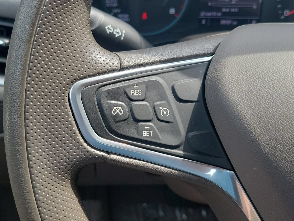 Used 2022 Chevrolet Malibu LT FWD image 18