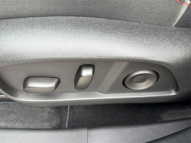 Used 2026 Chevrolet Equinox RS image 16