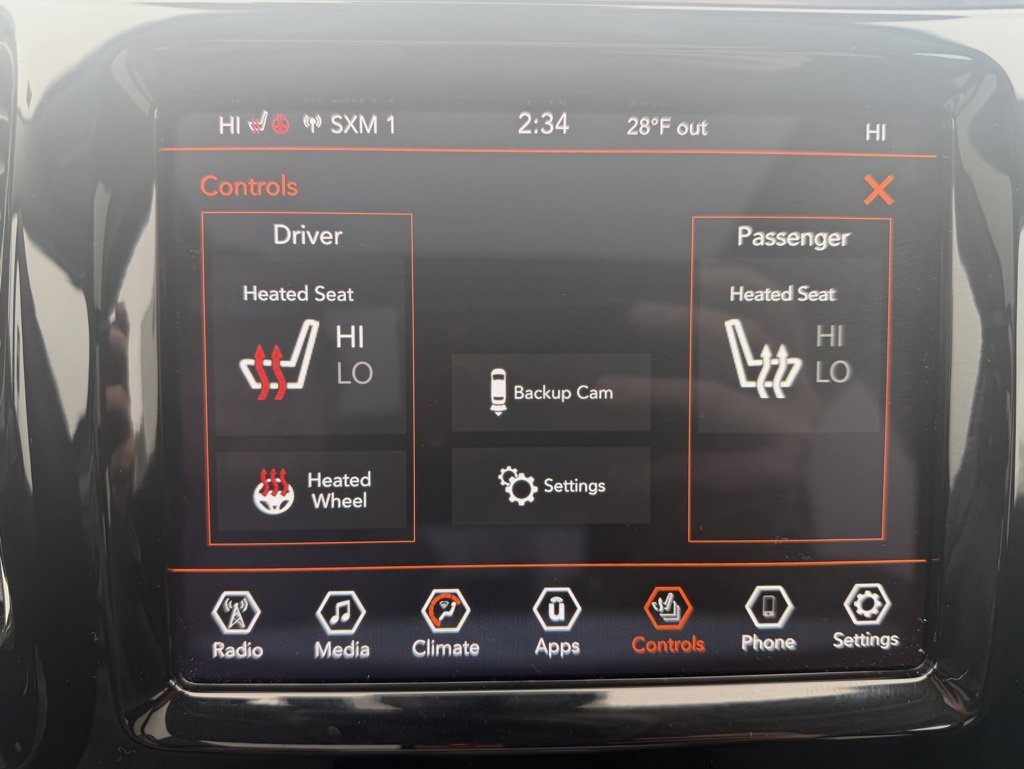 Used 2021 Jeep Cherokee Limited image 29