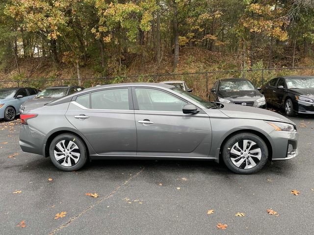 Used 2025 Nissan Altima 2.5 S image 6
