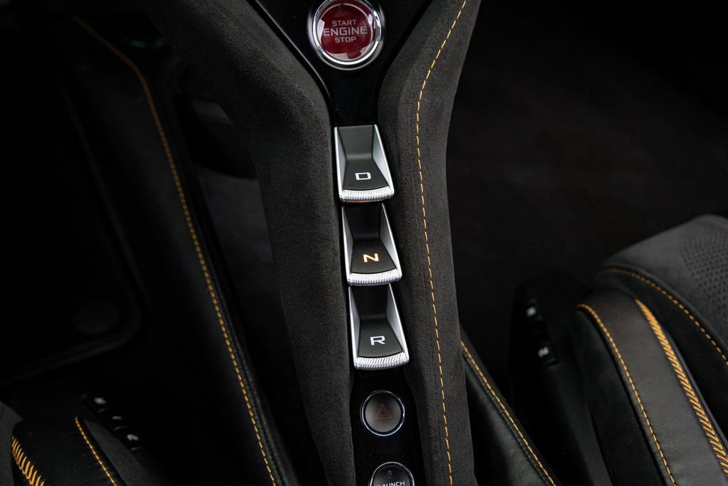 Used 2019 McLaren 720S Performance RWD image 15