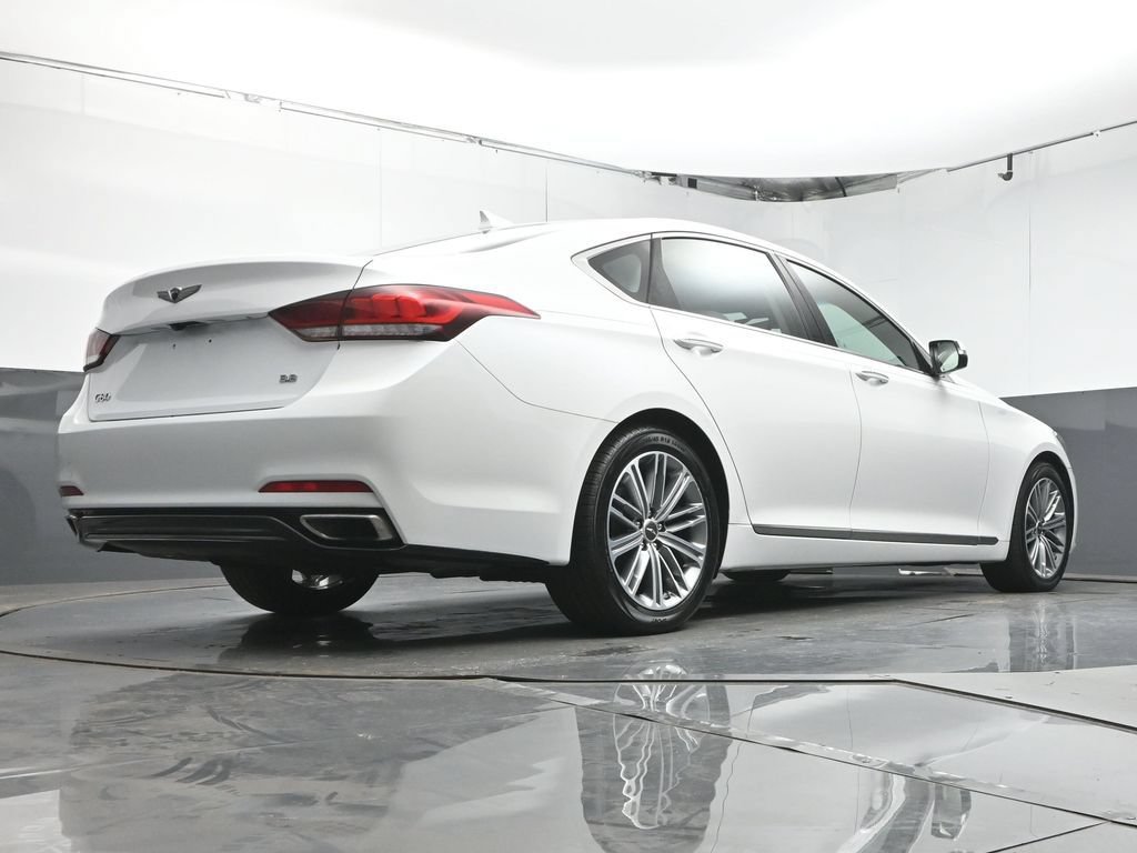 Used 2020 Genesis G80 3.8 RWD image 34