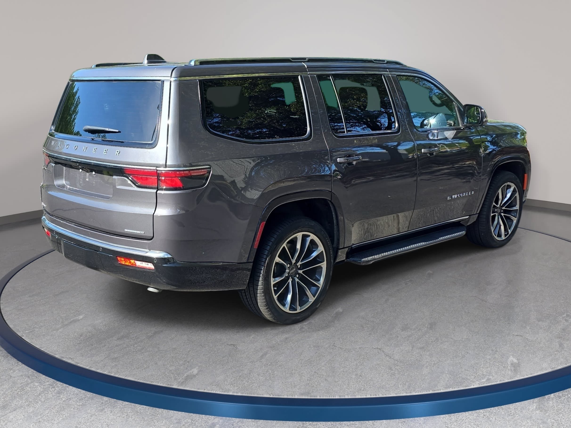 Used 2022 Jeep Wagoneer Series II w/ Premium Group I AWD/4WD image 5