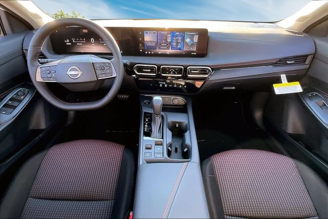 New 2026 Nissan Sentra SR w/ Floor Mat Package FWD image 5