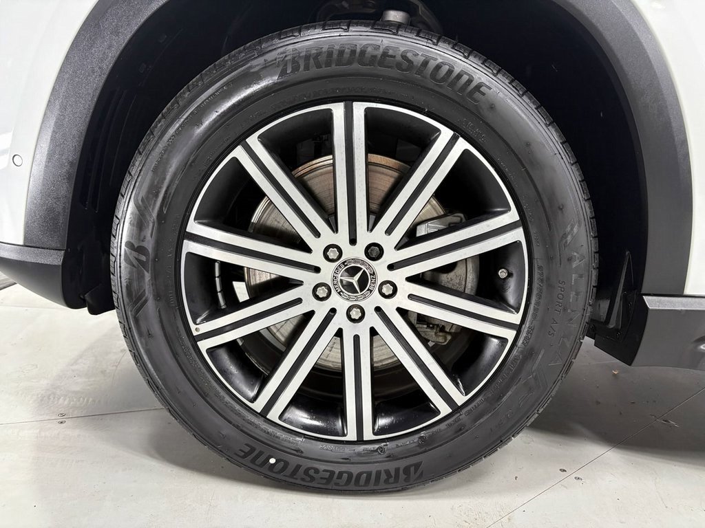 Used 2024 Mercedes-Benz GLE 450e 4MATIC image 35
