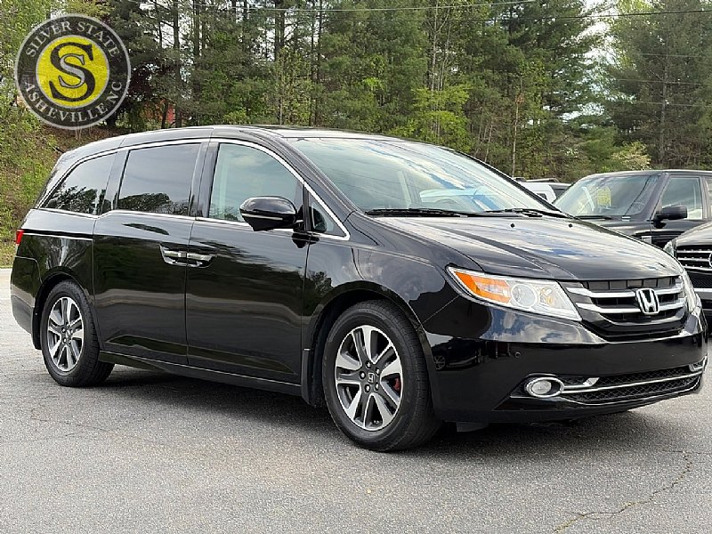 Used 2015 Honda Odyssey Touring image 8