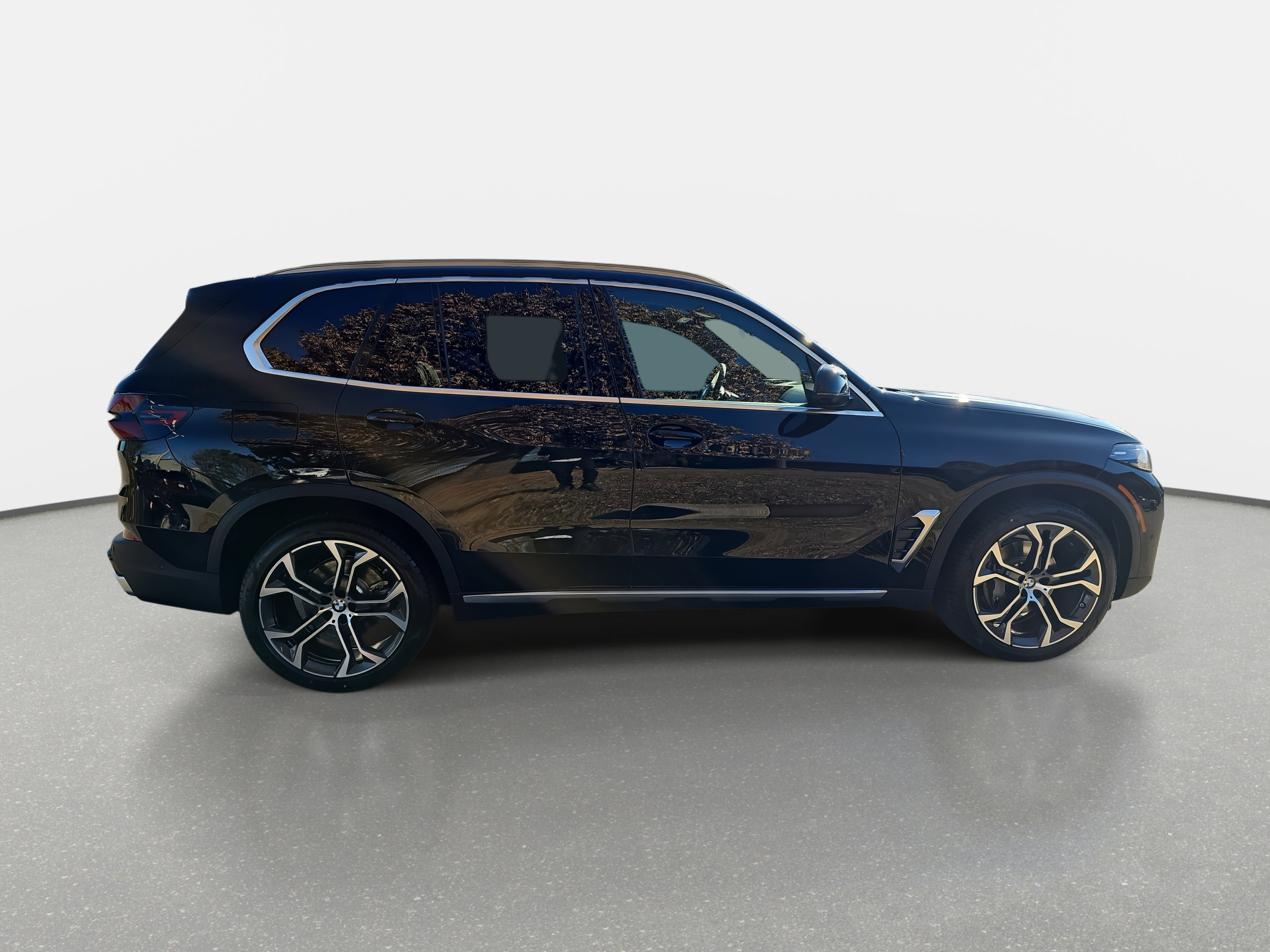 New 2026 BMW X5 xDrive40i w/ Climate Comfort Package image 4
