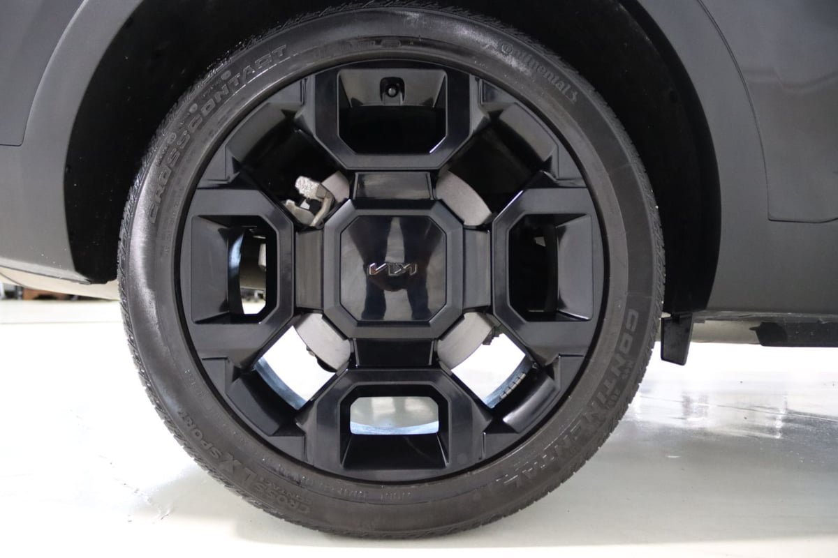 Used 2025 Kia Sorento SX AWD/4WD image 74