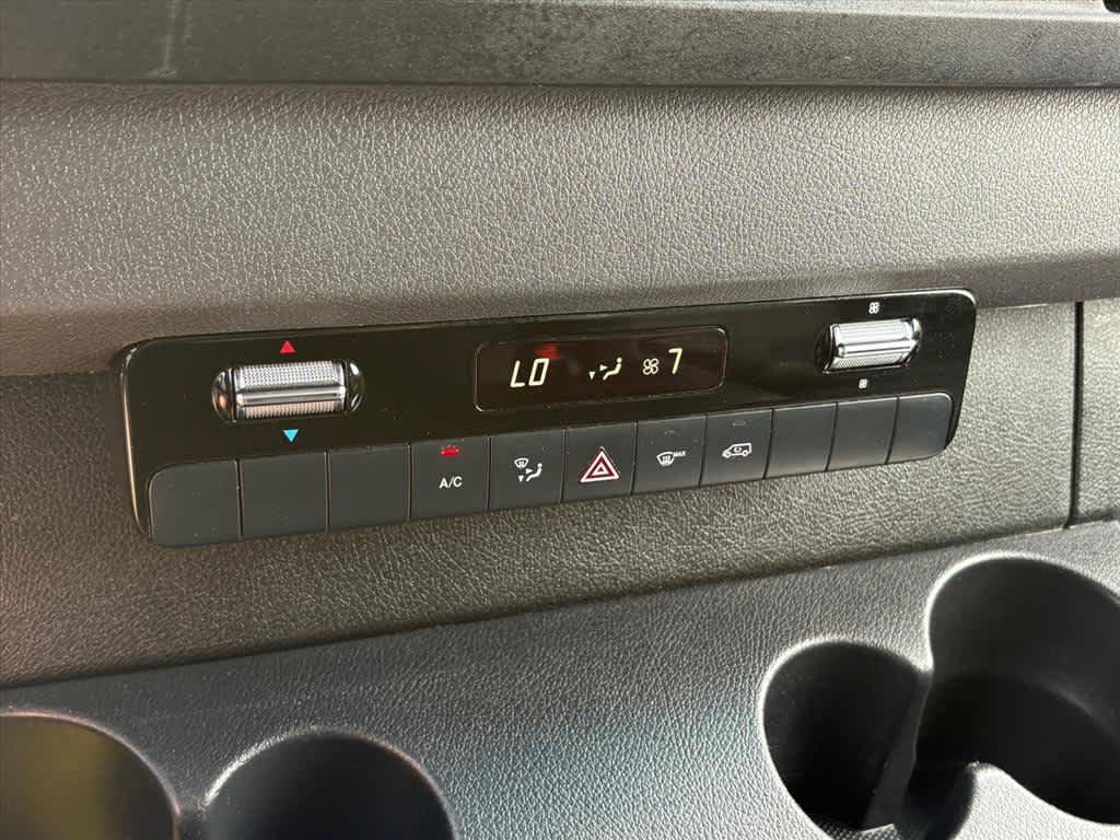 Used 2025 Mercedes-Benz Sprinter 2500 image 12