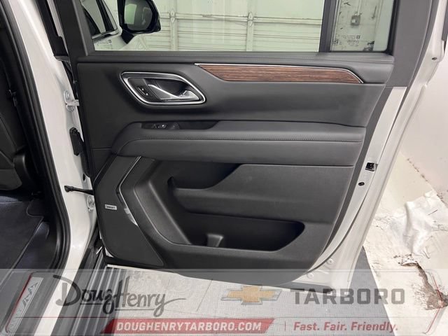 Used 2024 Chevrolet Suburban High Country w/ Advanced Technology Package AWD/4WD image 43