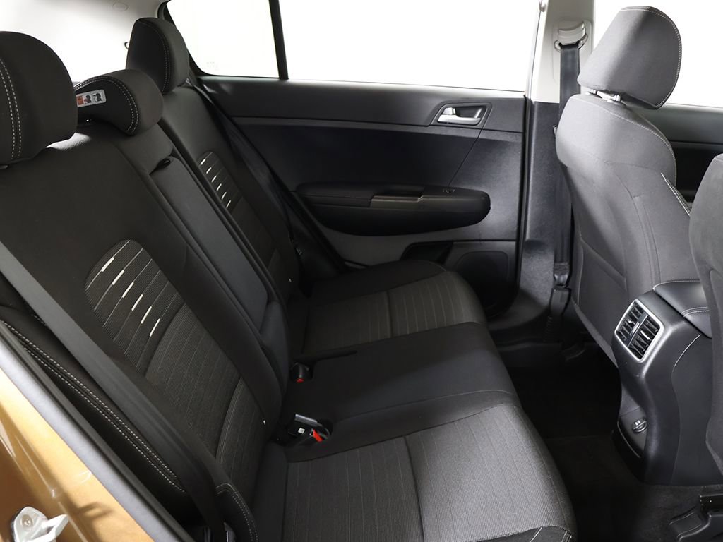 Used 2019 Kia Sportage LX w/ Option Group 017 FWD image 32