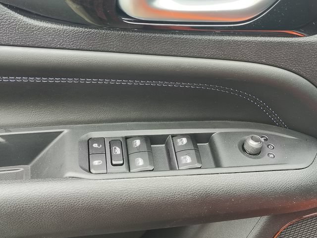 New 2026 Jeep Compass Latitude AWD/4WD image 9