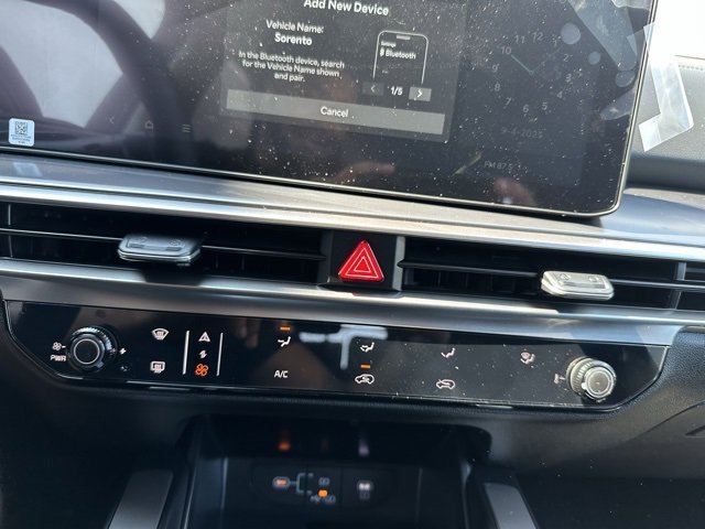 New 2026 Kia Sorento LX image 22