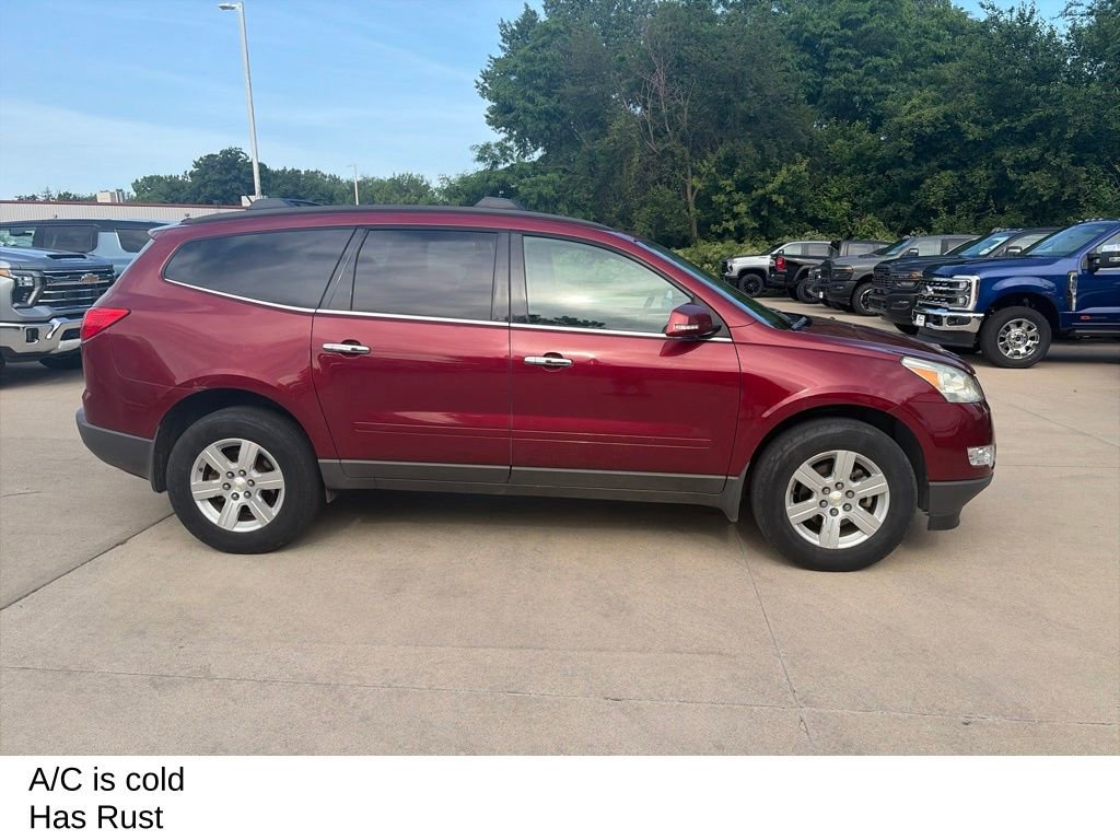 Used 2010 Chevrolet Traverse LT w/ Personal Connectivity Package FWD image 6