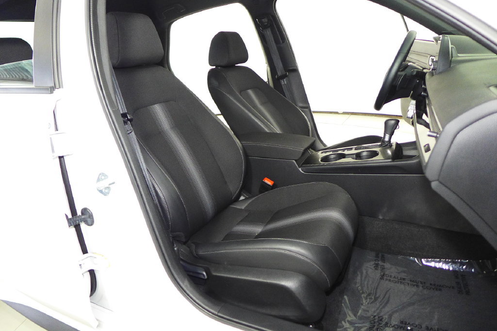 Used 2025 Honda Civic Sport image 18