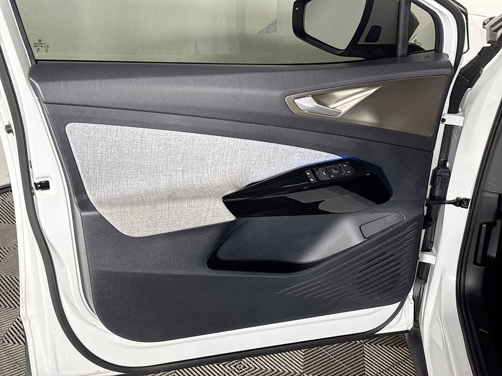 Used 2024 Volkswagen ID.4 2WD image 10